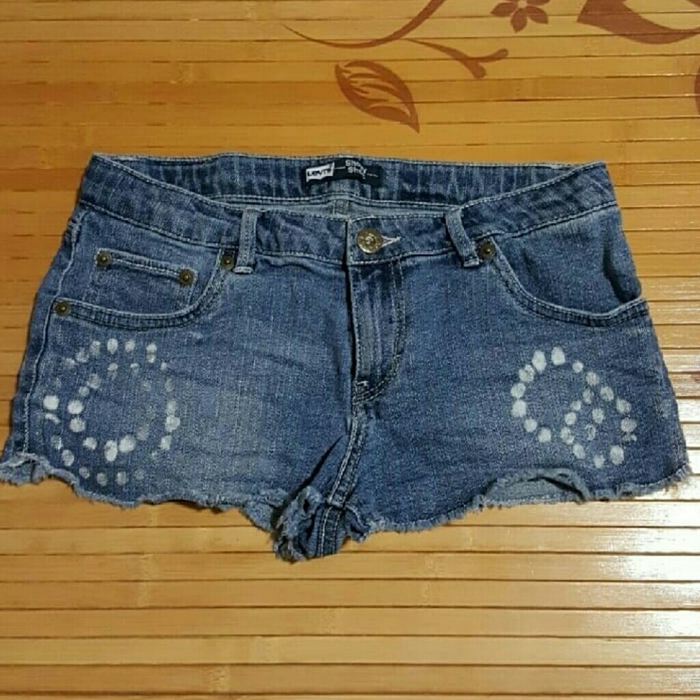 Levi's "Shorty Shorts" Shorts